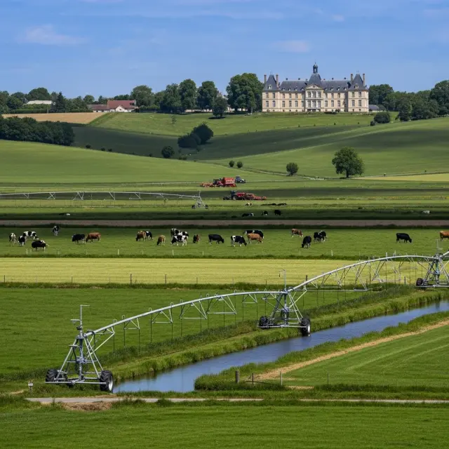 Franse Assemblée nationale stemt in met wet op landbouwnoodzaak: versoepeling regelgeving en ingrepen op waterbeleid